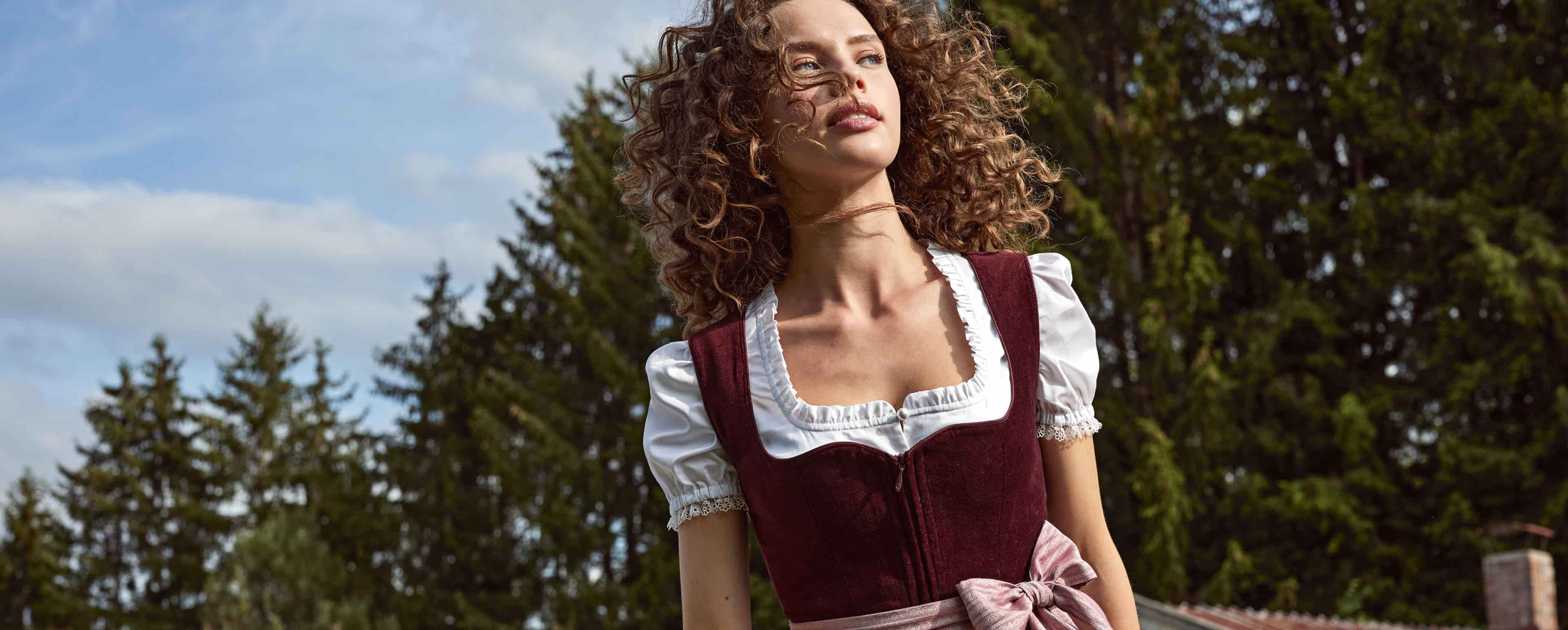 Welcher BH und welches Dirndl sind für eine kleine oder große Oberweite optimal?