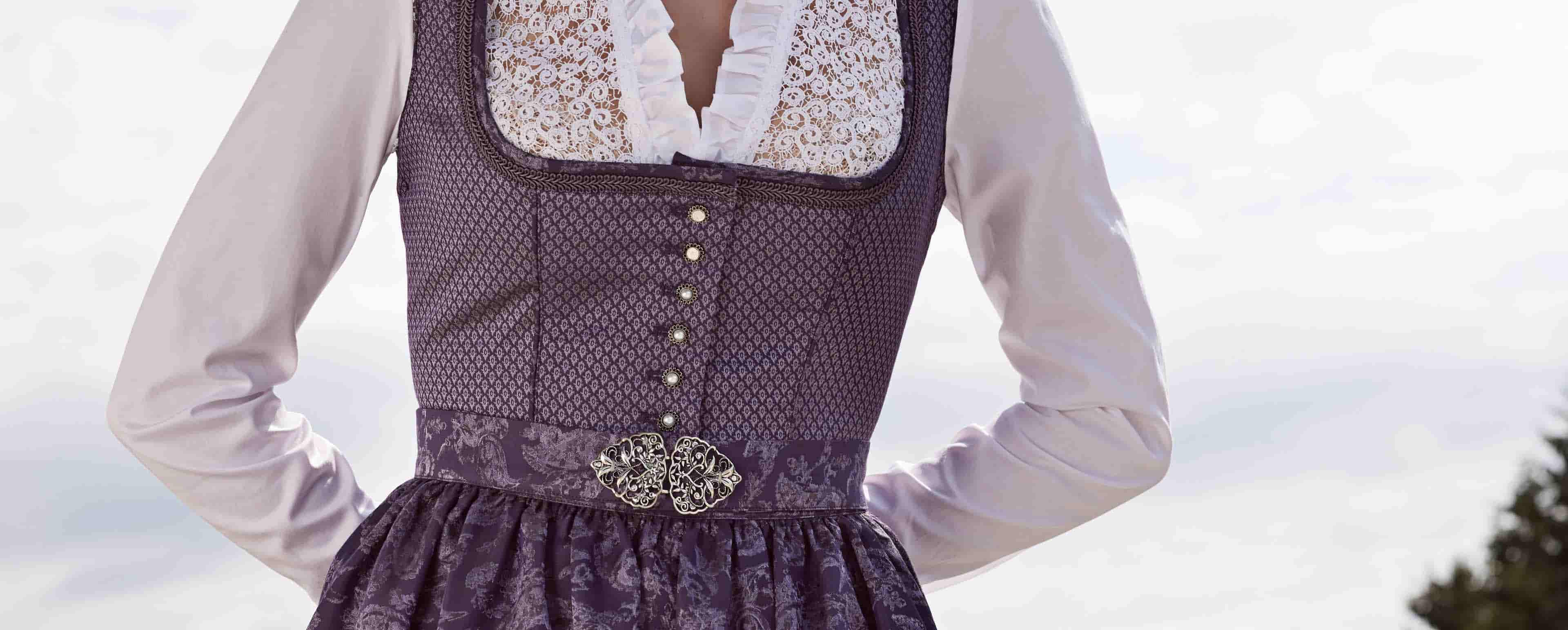 Dirndl richtig waschen und pflegen