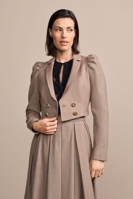 Jacke Leamara