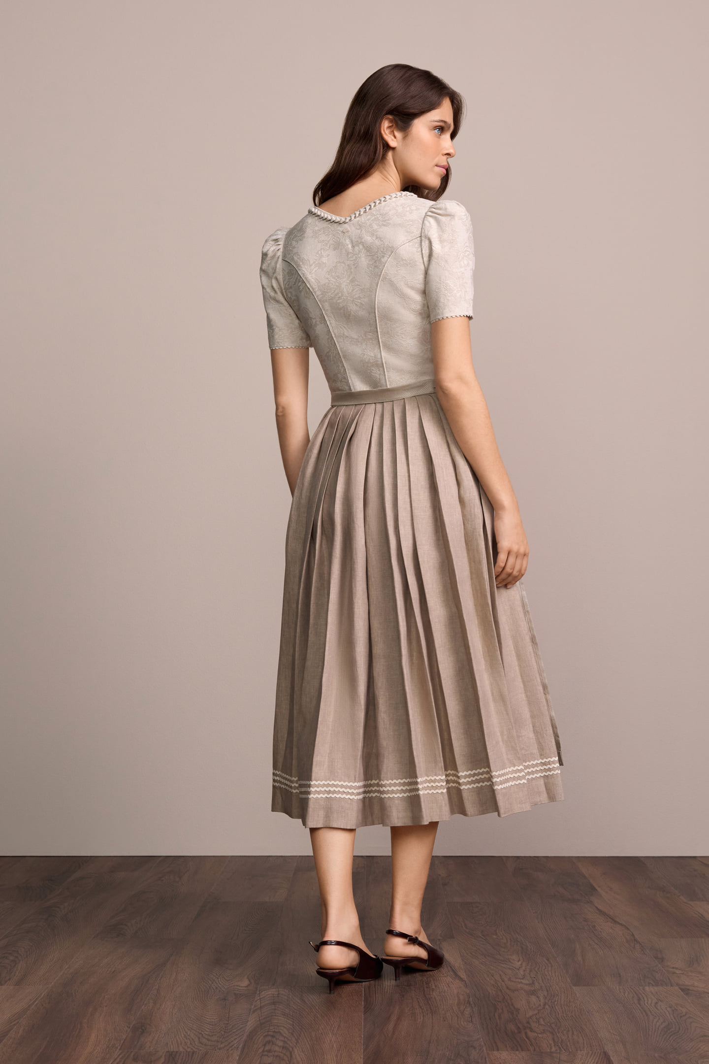 Dirndl Nella (80cm)