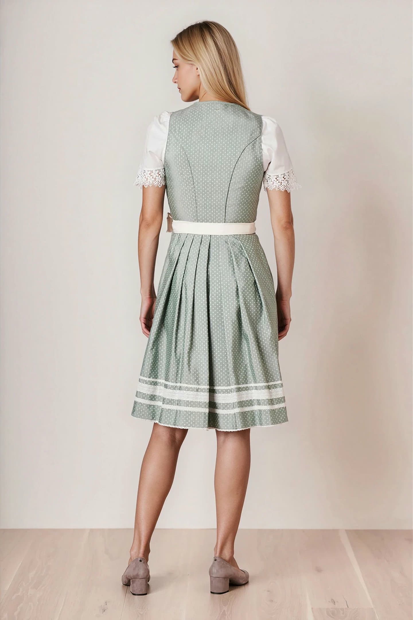 Dirndl Emilia (60cm)