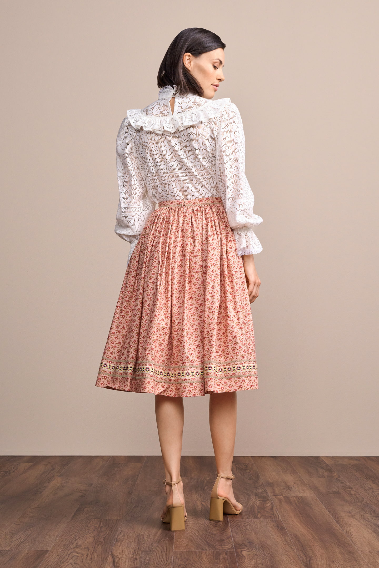Skirt Leya (70cm)