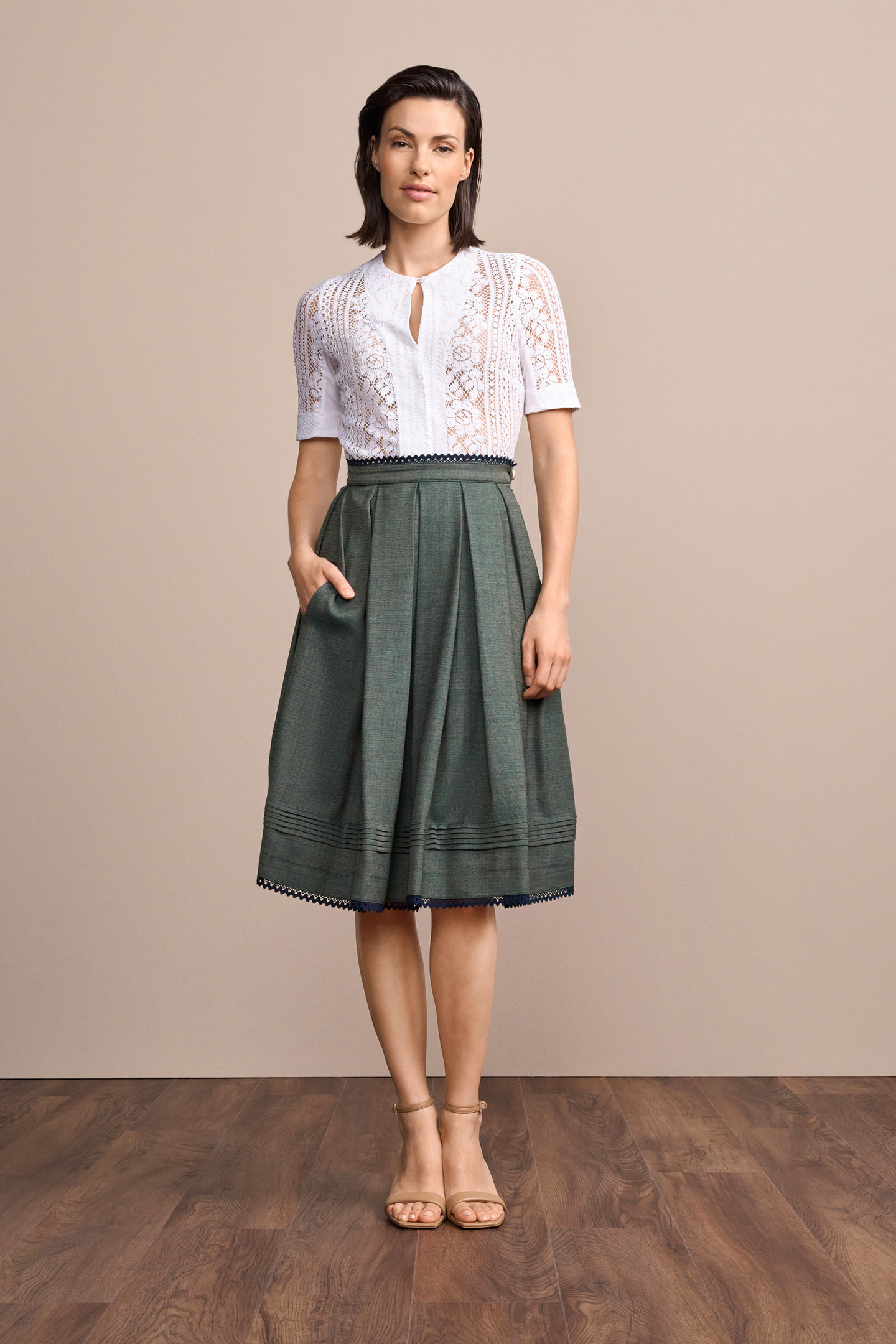 Skirt Esme (65cm)
