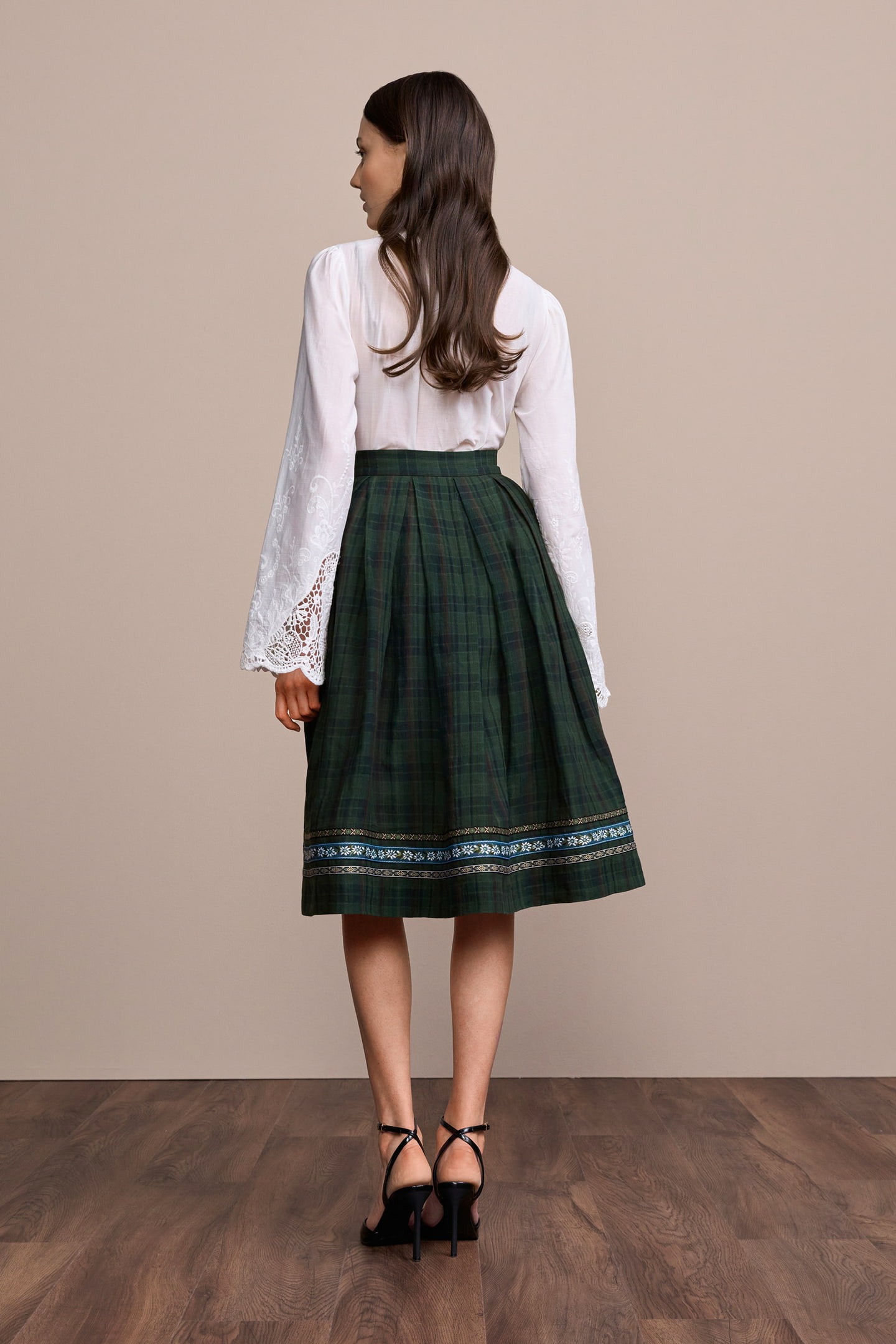 Skirt Uta (65cm)