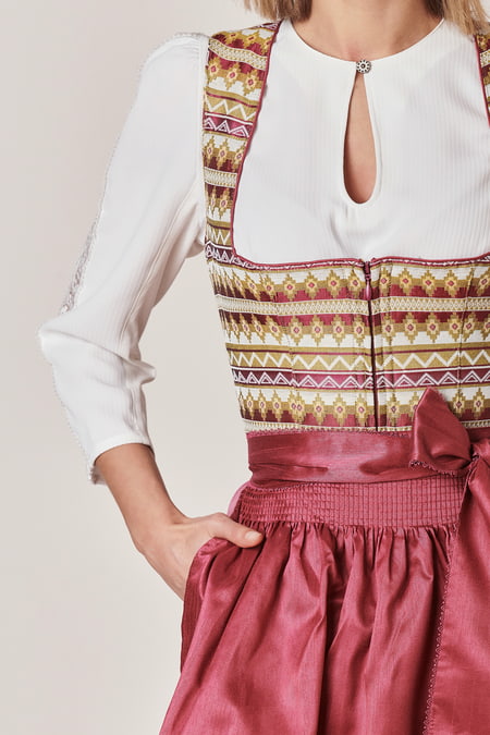 Dirndl Magnolia (70cm)